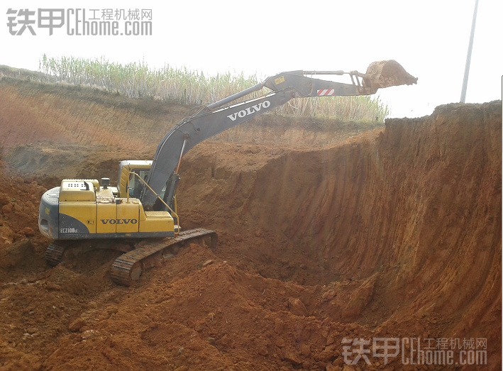 轉(zhuǎn)讓VOLVO EC210B