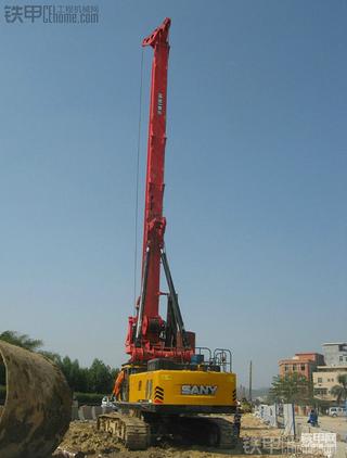三一首台全自制大型旋挖钻机SR380首战告捷！