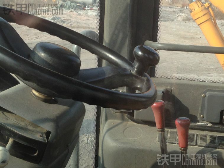 臨工953型鏟車轉(zhuǎn)讓