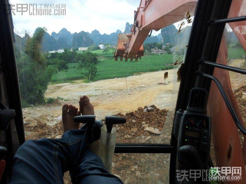 甩土方..无聊 发困