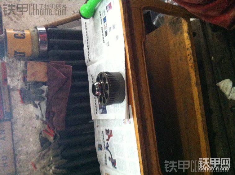 旋轉(zhuǎn)里的泵膽檢查無問題。