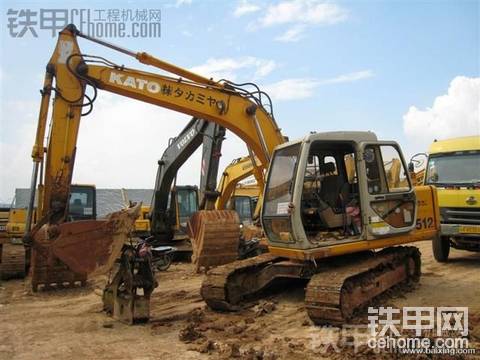 出售98年原装进口加藤510机 11200小时 报价29万