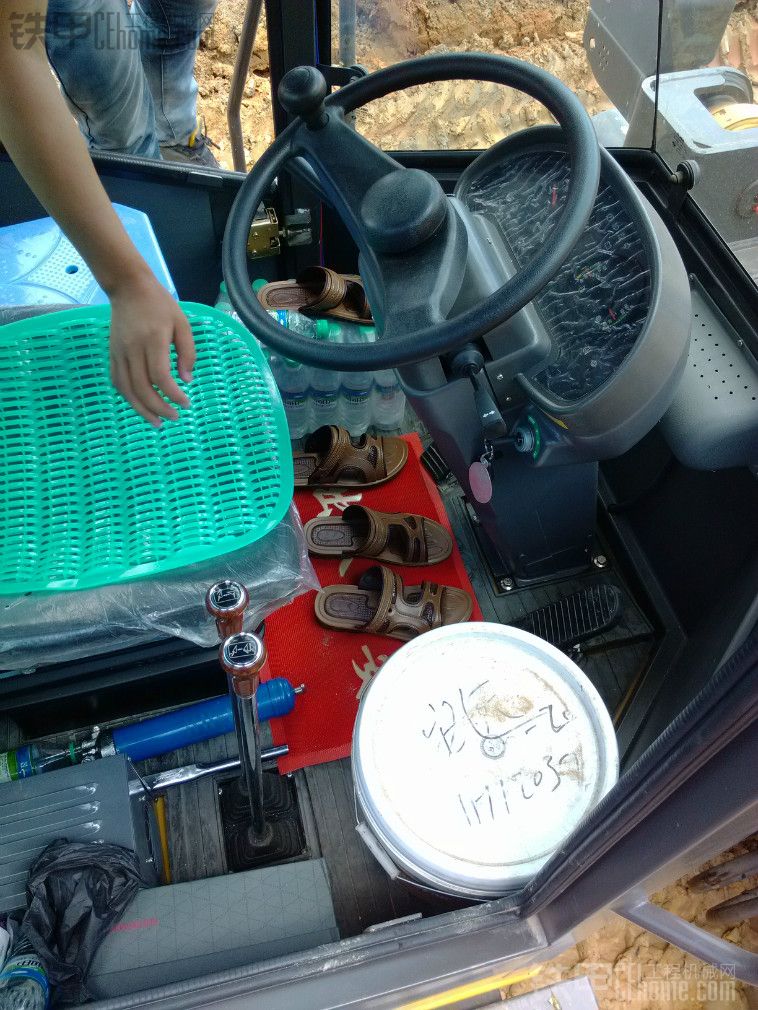 临工952l装载机新车唯美超多照片 部分工作图