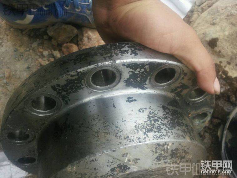 有裂紋了，照片上看不出來