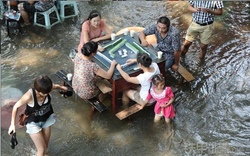 這技術(shù)也忒好了 這樣都不翻車