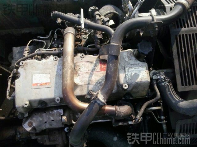 10年神鋼SK260LC-8出售，車況可以