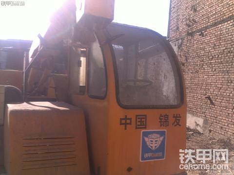 地大物博，感嘆！展現(xiàn)國(guó)人聰明才智的油電混合動(dòng)力小吊車