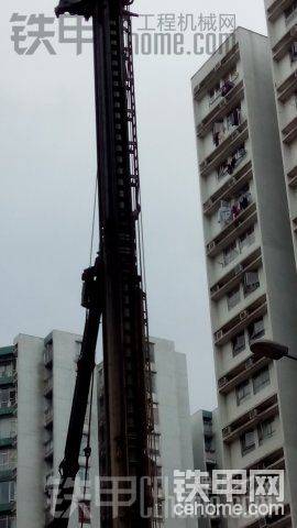 香港區(qū)近黃埔花園興建地下鐵車站工地(黃埔站)