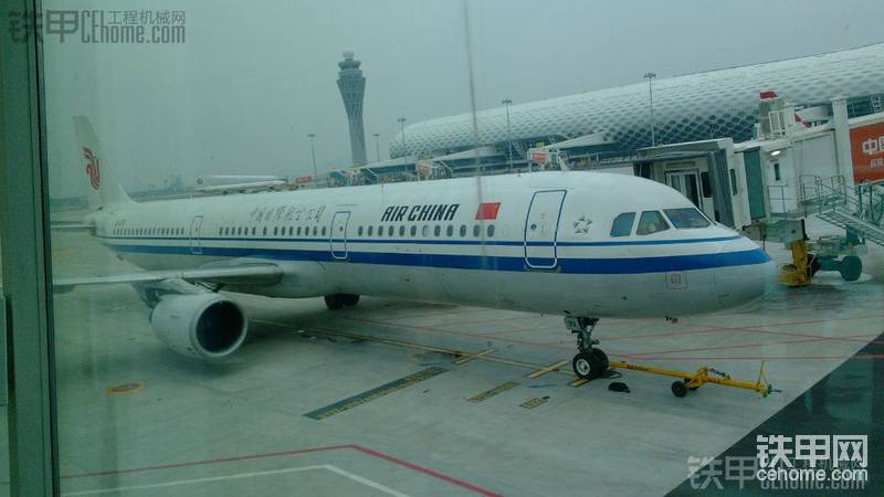 到机场了，准备登机回杭州了
