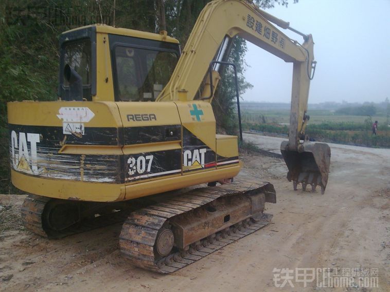 不去深圳風(fēng)凰城，撿臺高價(jià)三手工地機(jī)。