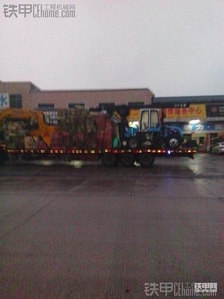 旋挖钻机 顺利到家！