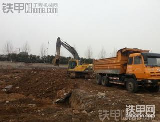 大家看看这个08年沃尔沃210B值多少钱要44万6000小时