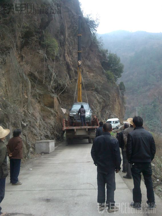 在這里告誡下各位開車的朋友，開車注意安全