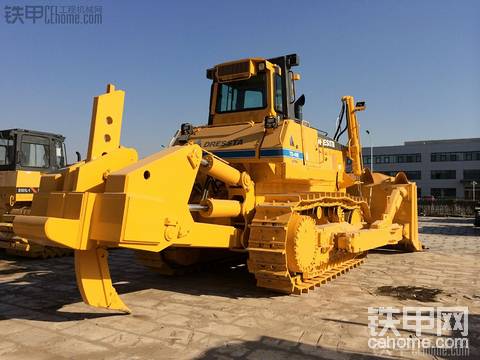 民族驕傲，柳工高端品牌Dressta大型推土機(jī)，諸位看下如何？