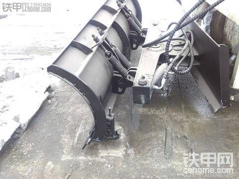 自己家做的滑移推雪鏟，使用視頻給大家開開你怎么樣～