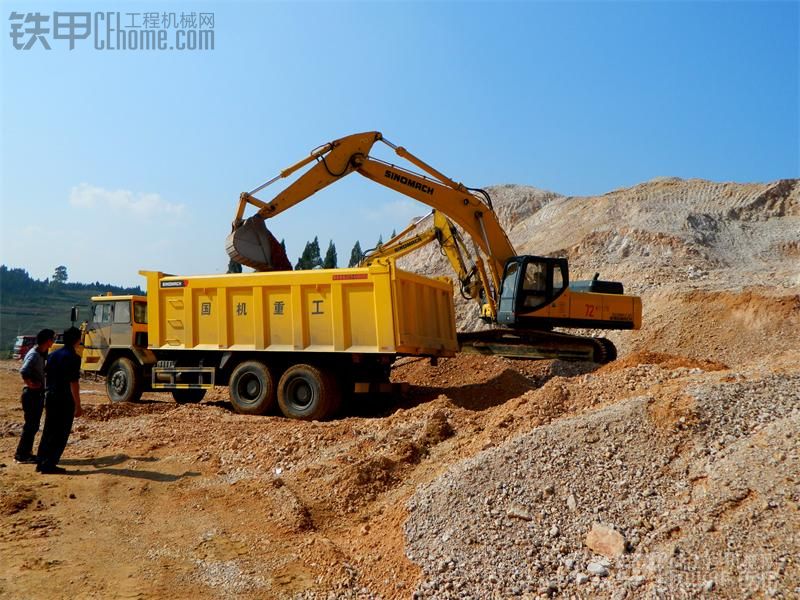 國(guó)機(jī)重工非公路自卸車