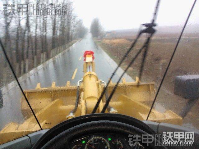 交車(chē)途中