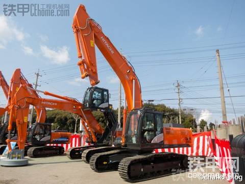 3月份日立挖掘機(jī)展示會(huì)