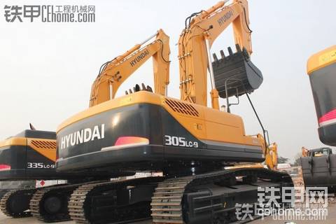 全新現(xiàn)代265杠9原價(jià)96萬(wàn)現(xiàn)價(jià)75萬(wàn)，全新305原價(jià)116萬(wàn)現(xiàn)價(jià)88萬(wàn)5.
