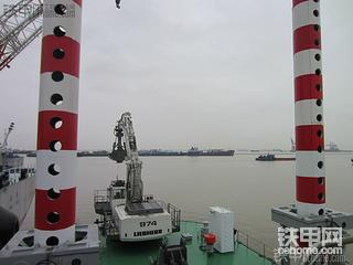 专业船用挖掘机