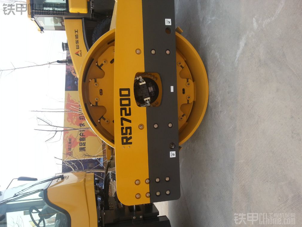 看一看临工的路面机械设备，你知道他们的型号吗？