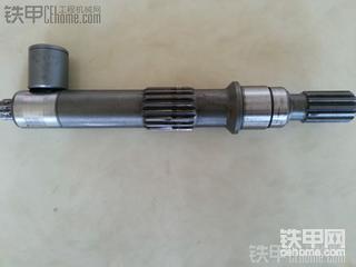 我竹內(nèi)TB160C挖掘機(jī) 力士樂(lè)液壓泵中間的  花心軸  壞了 請(qǐng)問(wèn)去哪賣(mài)到