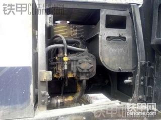 头一次见小松220-5 没见过的进来看看啊