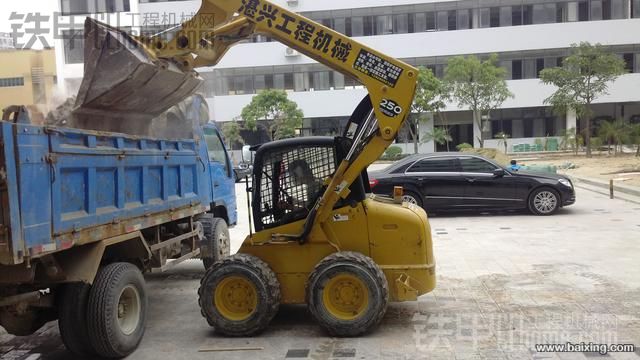 约翰迪尔二手滑移装载机 价格9万 广东省珠海市