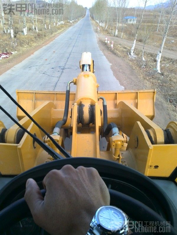 沃得装载机之驾驶感受 用车报告