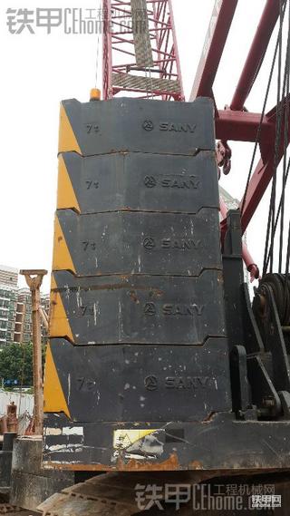 三一SCC2000履带吊机 工地起吊钢筋网片杂图