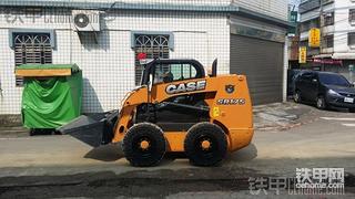 (转载)凯斯SR175滑移装载机交车