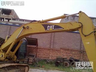 出一台带中冷原漆CAT 320C