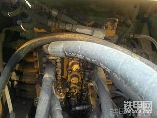 出售05年小松220—7喊24.5万万