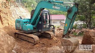 极品神钢SK75-8  才5200小时 正品一手机 准确时间 有需要的速速下手啦@！