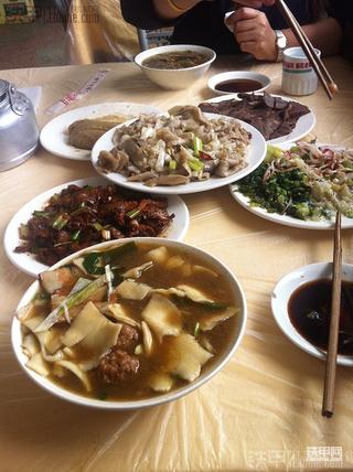 家乡的美食。