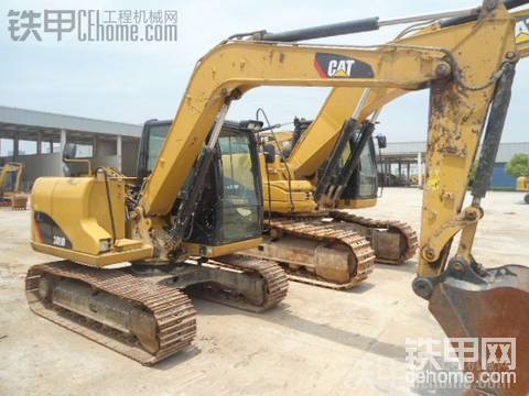 卡特 307D 挖掘機(jī)  985小時(shí) 39萬(wàn)
