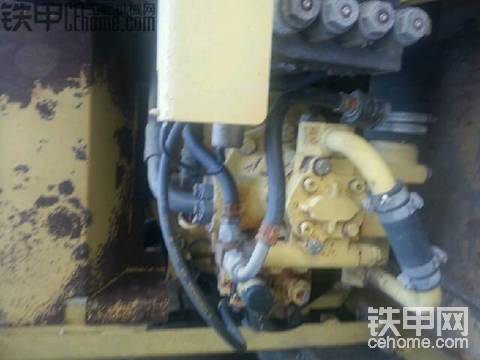 剛從深圳買的小松100-6小機(jī)頭挖掘機(jī)，大家來評(píng)價(jià)一下