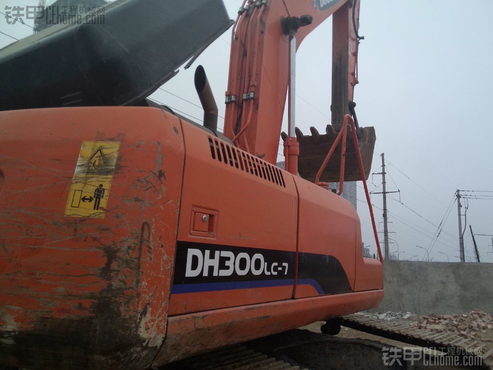 斗山 DH300LC-7 挖掘机 4050小时 53万