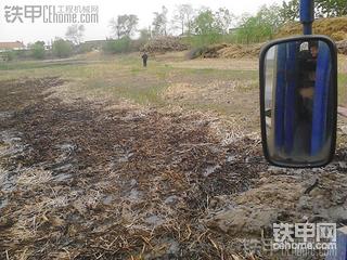 龍工挖魚池----供大家參考，怎樣面對魚塘清淤與水中鏟土技巧