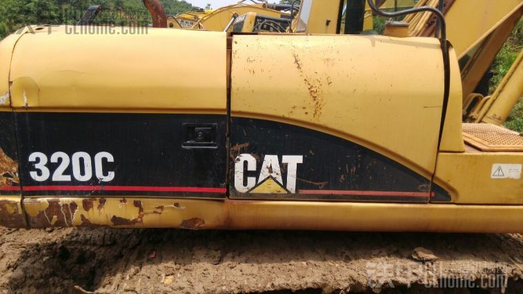 CAT320C出售