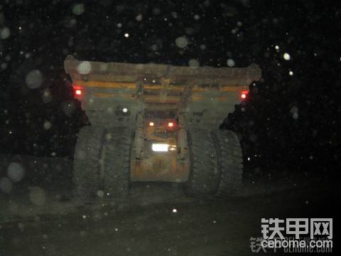 特拉斯，在太原的尖山鐵礦