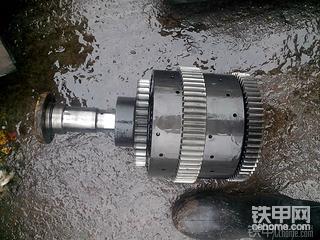 柳工856ZF 變速箱維修