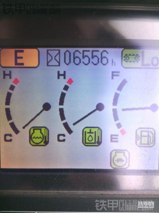 小松PC160-7挖掘機(jī)6556小時(shí)使用報(bào)告