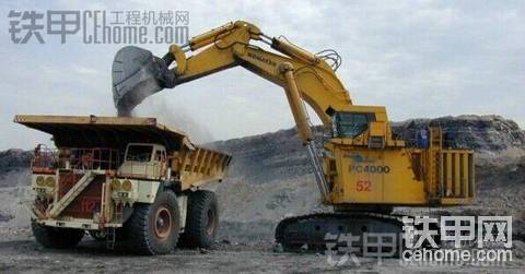五千萬的電鏟裝車作業(yè)！