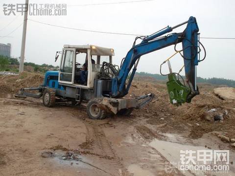 破碎锤存放注意事项