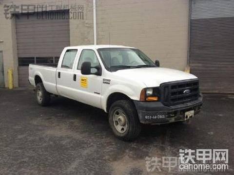 礦山現(xiàn)場(chǎng)維修用車(chē)福特F350