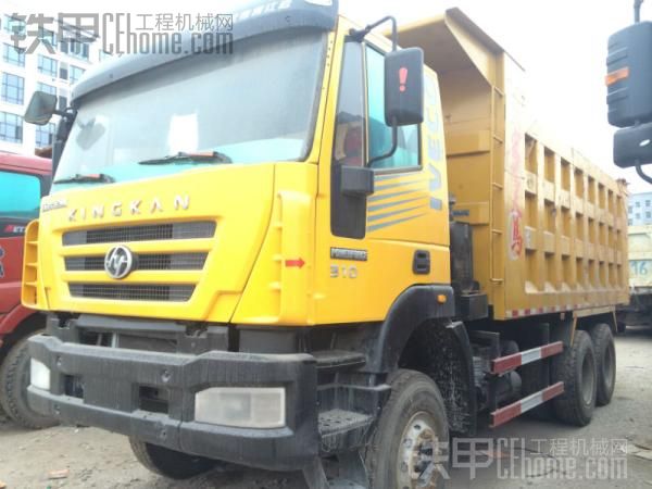处理出售一批工地用后八轮渣土车，工程车，内转车