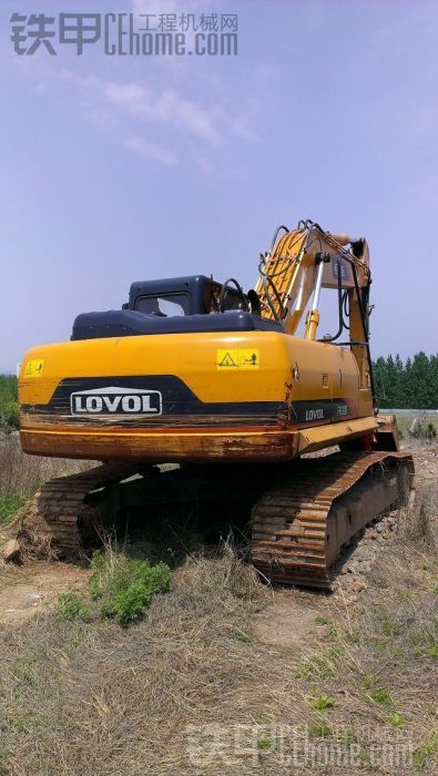 福田雷沃 FR220 挖掘机 1533小时 55万