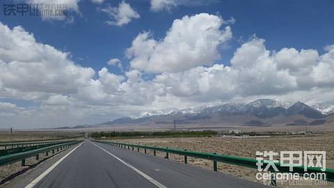 青海的路，天高地遠