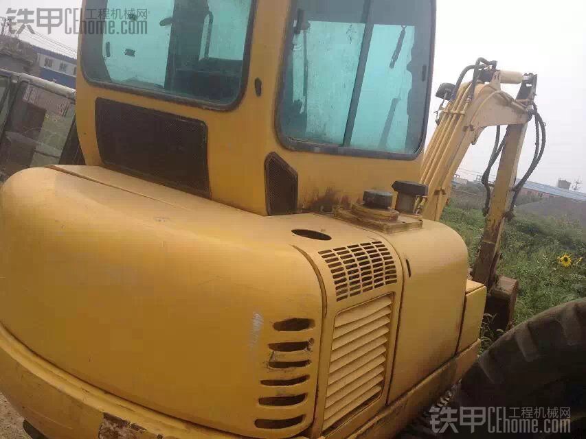 玉柴 YC35SR 挖掘机 4500小时 2.8万 挖掘机出售价格低廉